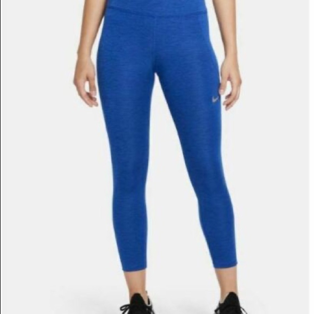 Nike crop leggings
